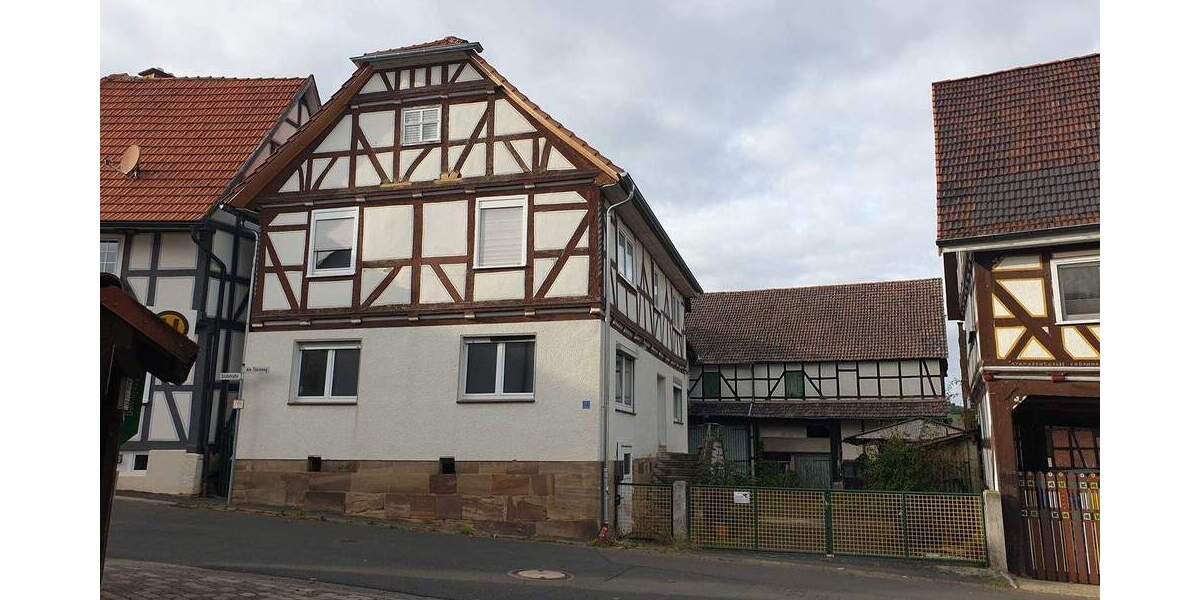 Mehrfamilienhaus, Wohnhaus Fritzlar Haddamar - 8 Zimmer, 164 m&sup2;, 198.500&euro; | Angebot:25928366