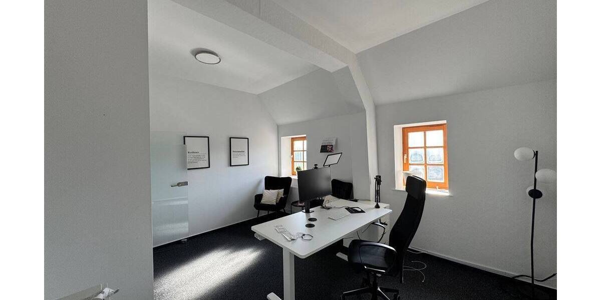 Gewerbeobjekt Fritzlar - 7 Zimmer, 150 m&sup2;, 1.400&euro; | Angebot:25678492