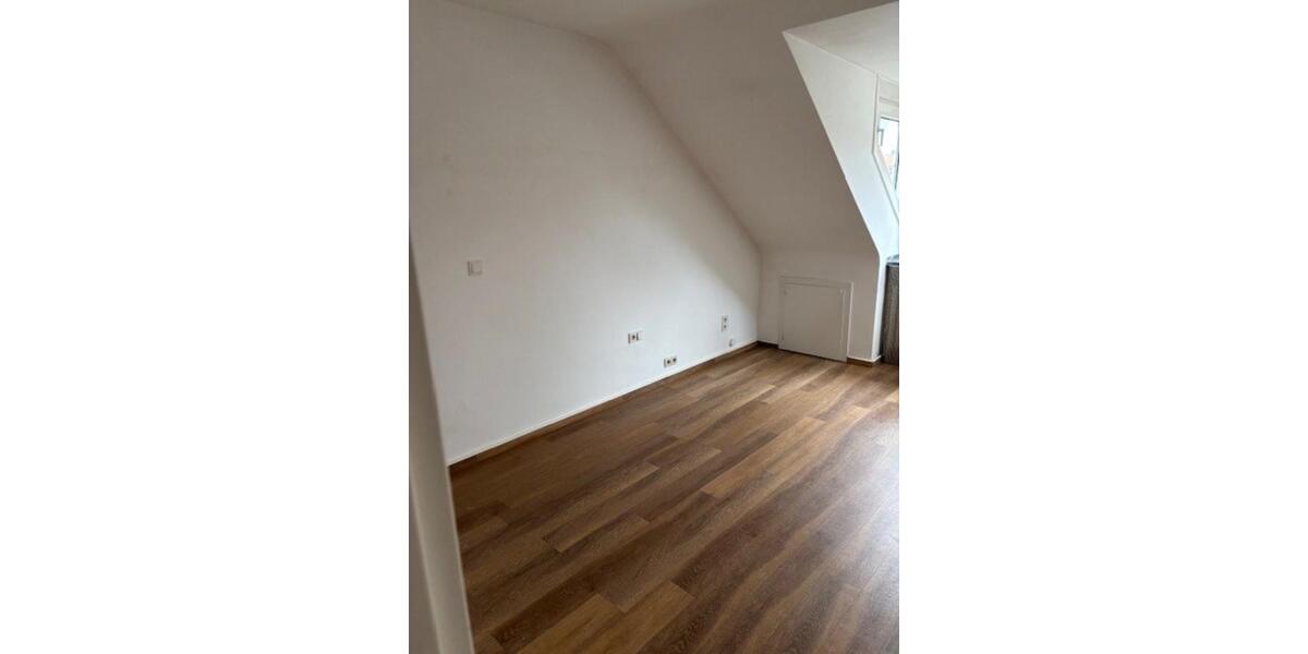 Etagenwohnung Kassel Vorderer Westen - 3 Zimmer, 65 m&sup2;, 780&euro; | Angebot:25960060