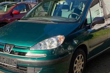 Peugeot 807 161.000 km 5.490 &euro; Kassel 34132