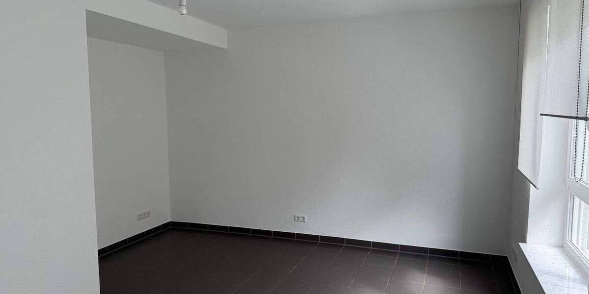 Etagenwohnung Kassel Bad Wilhelmshöhe - 2 Zimmer, 74 m&sup2;, 260.000&euro; | Angebot:26833451