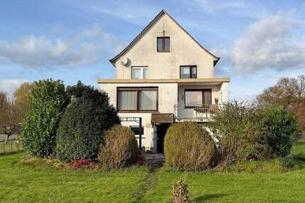 Haus Felsberg / Wolfershausen Wolfershausen - 9 Zimmer, 234 m&sup2;, 249.900&euro; | Angebot:24097470