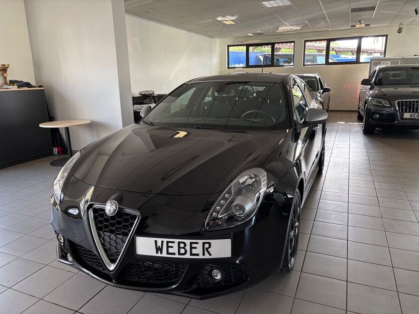 Alfa Romeo Giulietta 94.000 km 7.800 € Hessisch Lichtenau 37235
