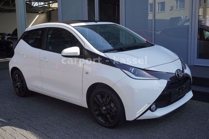 Toyota Aygo (X) 26.100 km 9.990 &euro; Kassel 34123