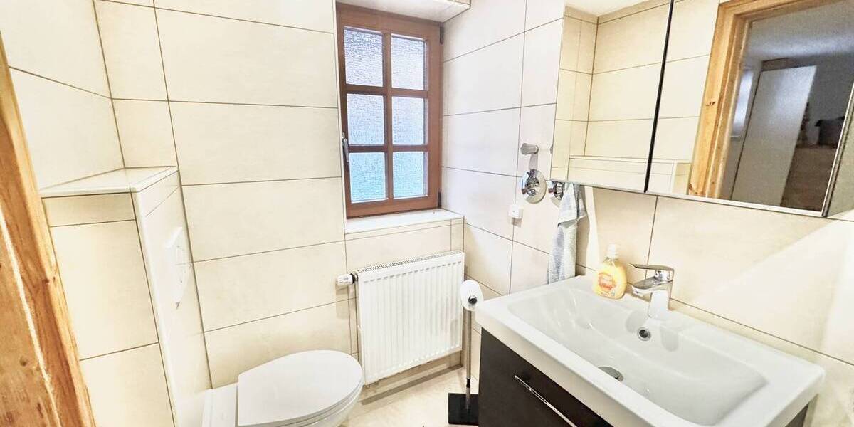 Einfamilienhaus Edermünde Holzhausen - 1 Zimmer, 356 m&sup2;, 298.000&euro; | Angebot:26161513