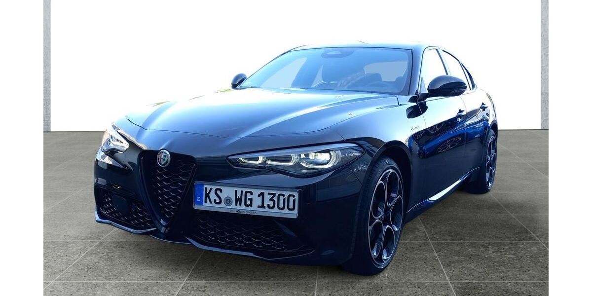 Alfa Romeo Giulia 4.000 km 55.999 € Kassel 34125