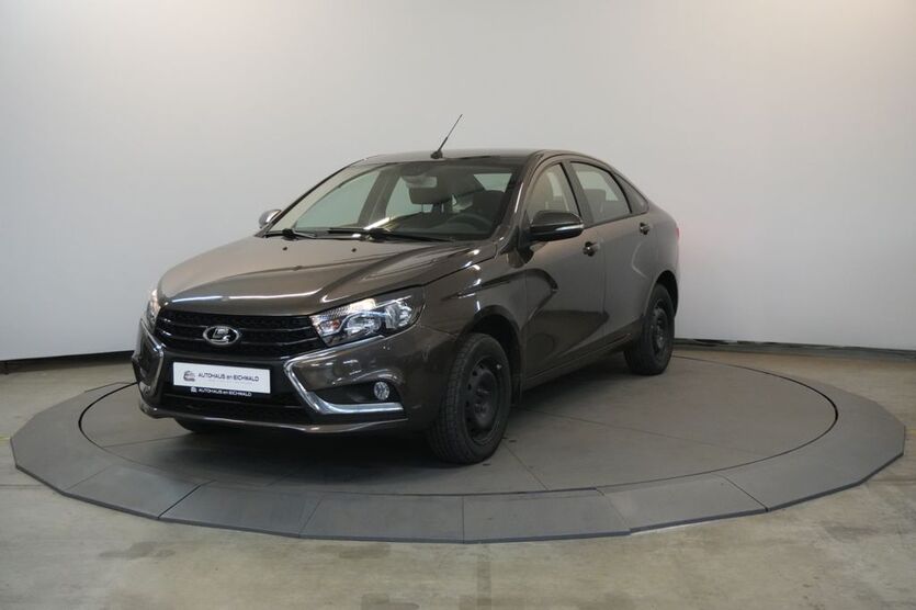 Lada Vesta 161.567 km 5.890 € Kassel 34123