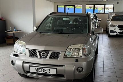 Nissan X-Trail 180.000 km 4.999 &euro; Hessisch Lichtenau 37235