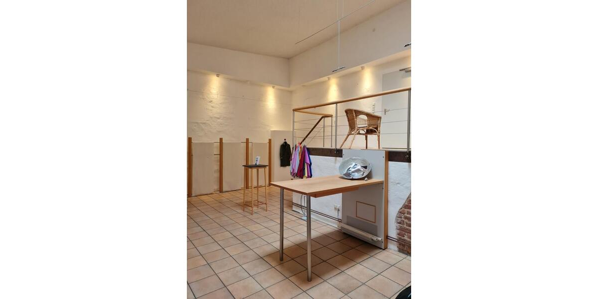 Gewerbeobjekt Kassel Philippinenhof-Warteberg - 1.511&euro; | Angebot:24771338