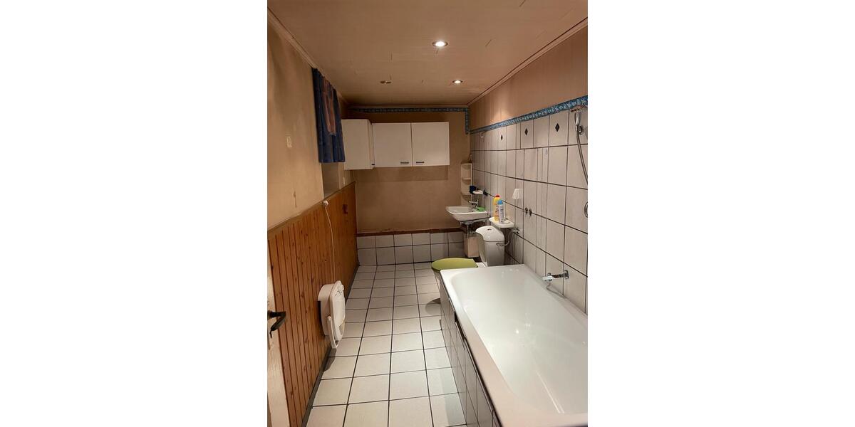 Einfamilienhaus Hessisch Lichtenau - 5 Zimmer, 121 m&sup2;, 85.000&euro; | Angebot:27027767