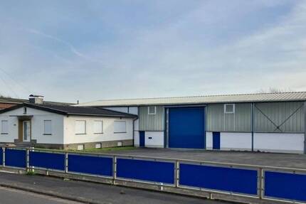 Gewerbehalle mit Büroanbau und Freifläche an der Stadtgrenze Kassel zu Niedervellmar zimmer