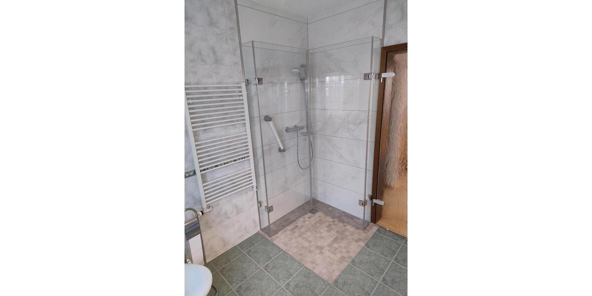 Einfamilienhaus Lohfelden - 4 Zimmer, 111 m&sup2;, 299.000&euro; | Angebot:27002299