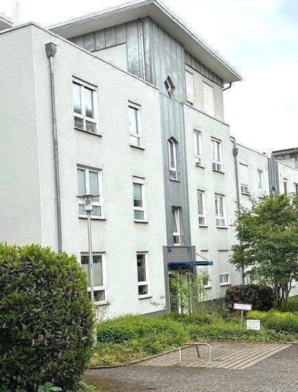 Etagenwohnung Kassel Bad Wilhelmshöhe - 2 Zimmer, 74 m&sup2;, 260.000&euro; | Angebot:26833451