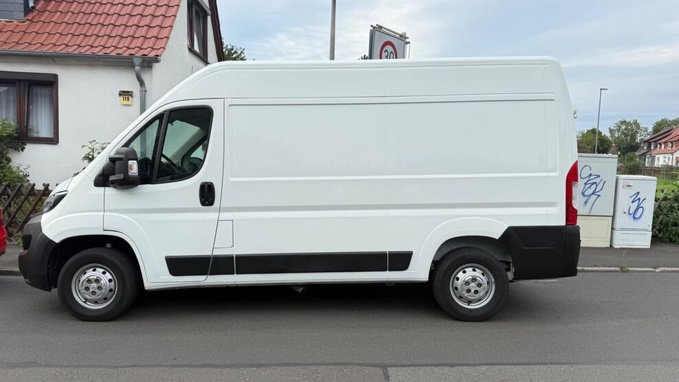 Peugeot Boxer 30.000 km 17.499 € Kassel 34125