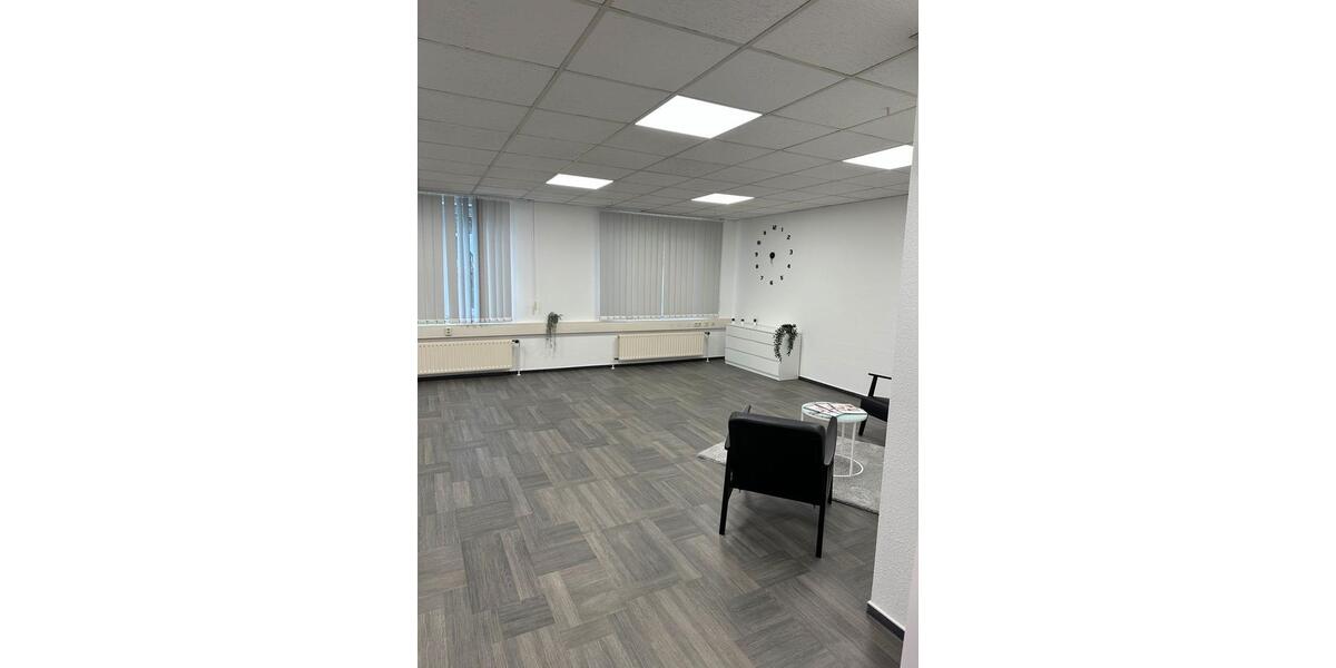 Büro- oder Praxisfläche am ICE-Bahnhof zimmer