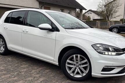 VW Golf 115.000 km 13.990 &euro; kassel 34125