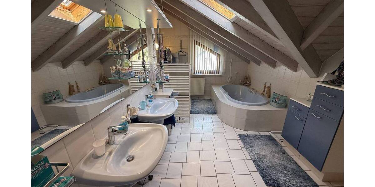 Einfamilienhaus Fritzlar Züschen - 1 Zimmer, 307 m&sup2;, 549.000&euro; | Angebot:26572995