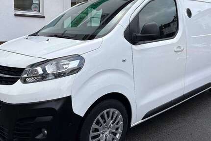 Opel Vivaro 24.743 km 17.990 &euro; Kassel 34127