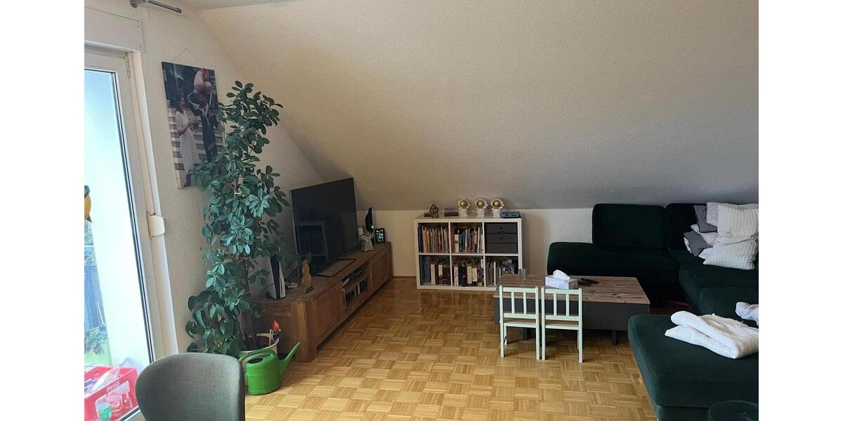 Dachgeschoßwohnung Schauenburg - 4 Zimmer, 82 m&sup2;, 525&euro; | Angebot:25396547