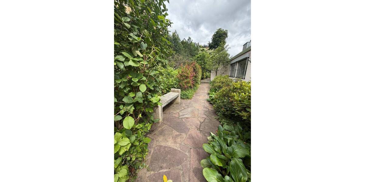 Einfamilienhaus Kassel Mitte - 6 Zimmer, 170 m&sup2;, 720.000&euro; | Angebot:26796710