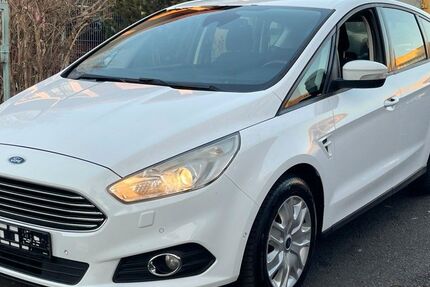 Ford S-Max 290.000 km 7.990 € Kassel 34123