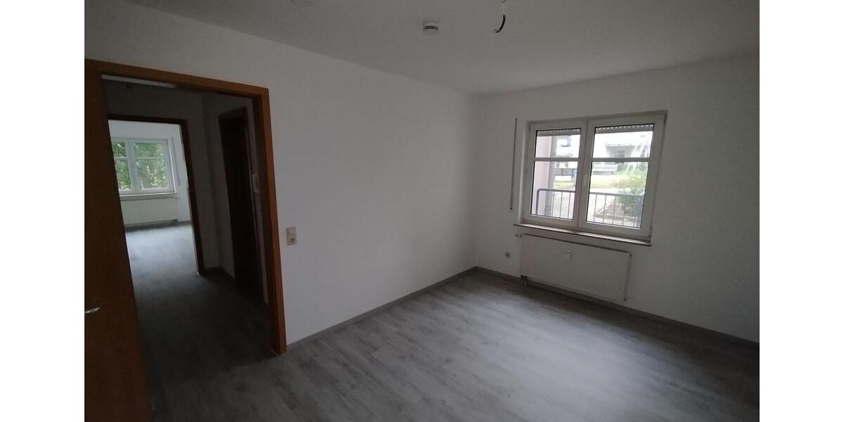 Erdgeschoßwohnung Lohfelden - 2 Zimmer, 56 m&sup2;, 525&euro; | Angebot:26004733