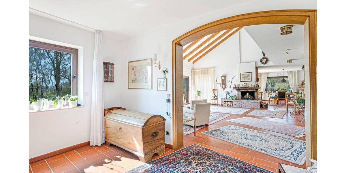 Einfamilienhaus Kassel / Niederzwehren Süsterfeld/Helleböhn - 7 Zimmer, 268 m&sup2;, 769.000&euro; | Angebot:26308833