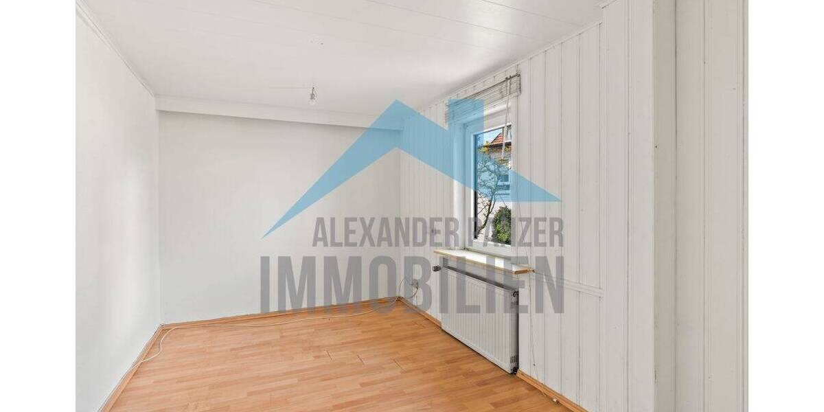 Mehrfamilienhaus, Wohnhaus Kassel Niederzwehren - 235.000&euro; | Angebot:23983191