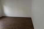 Etagenwohnung Kassel Niederzwehren - 3 Zimmer, 150 m&sup2;, 1.300&euro; | Angebot:27630773