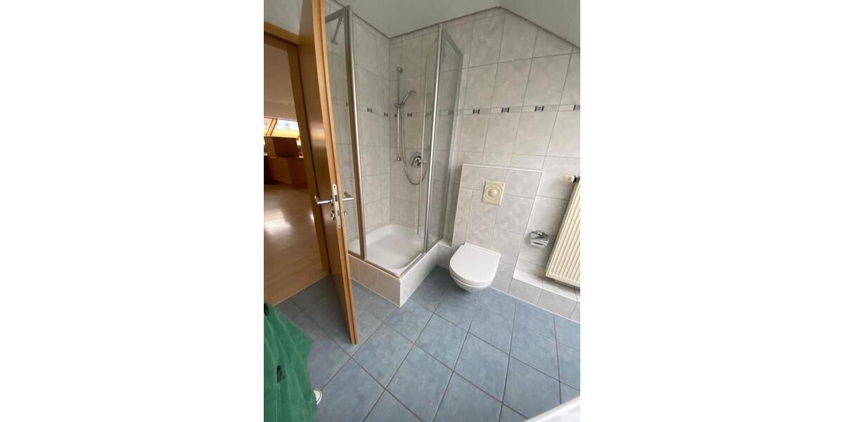 Etagenwohnung Kassel Bettenhausen - 3 Zimmer, 102 m&sup2;, 900&euro; | Angebot:25929939