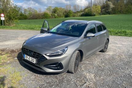 Hyundai i30 115.000 km 12.900 &euro; Kassel 34117