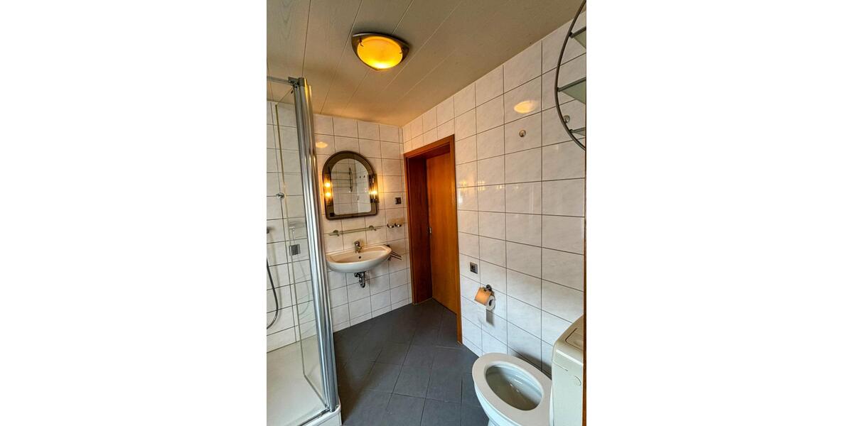 Etagenwohnung Witzenhausen - 5 Zimmer, 104 m&sup2;, 800&euro; | Angebot:25282076
