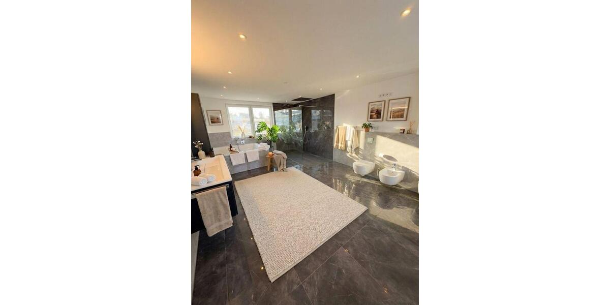 Einfamilienhaus Habichtswald - 6.5 Zimmer, 283 m&sup2;, 2.830&euro; | Angebot:25138264