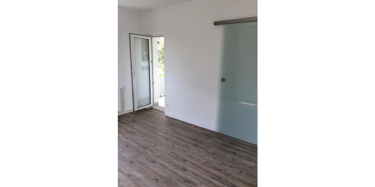 Etagenwohnung Kassel Niederzwehren - 4 Zimmer, 62 m&sup2;, 642&euro; | Angebot:25314010