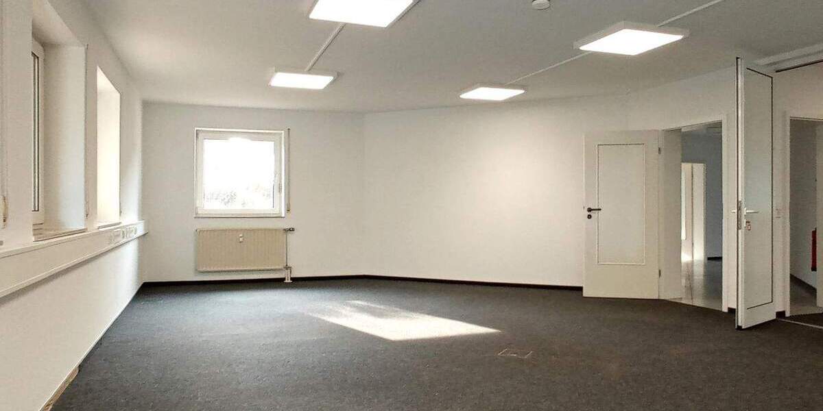 Gewerbeobjekt Niestetal Sandershausen - 1.600&euro; | Angebot:25733993