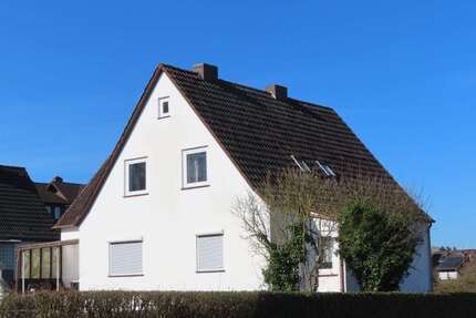 Haus Kassel Bettenhausen - 8 Zimmer, 175 m&sup2;, 259.000&euro; | Angebot:26152212