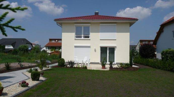 Mehrfamilienhaus, Wohnhaus Baunatal Großenritte - 5 Zimmer, 172 m&sup2;, 489.000&euro; | Angebot:25770244