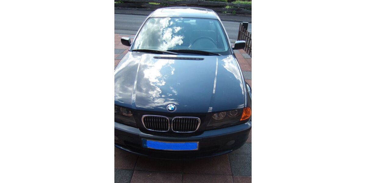 BMW 323 103.000 km 8.000 &euro; Lohfelden 34253