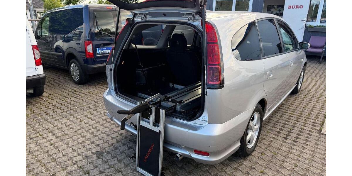 Honda Stream 190.000 km 4.499 &euro; Niestetal 34266