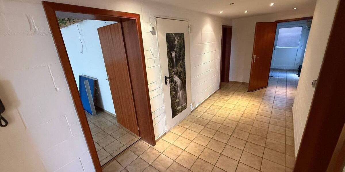 Einfamilienhaus Vellmar Vellmar-West - 7 Zimmer, 185 m&sup2;, 430.000&euro; | Angebot:26659749