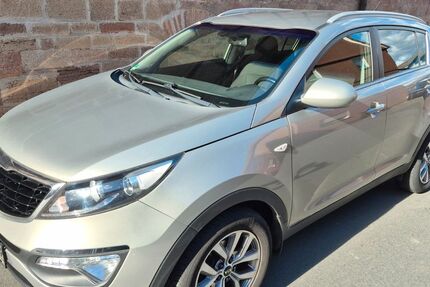 Kia Sportage 113.000 km 9.400 € Witzenhausen 37215