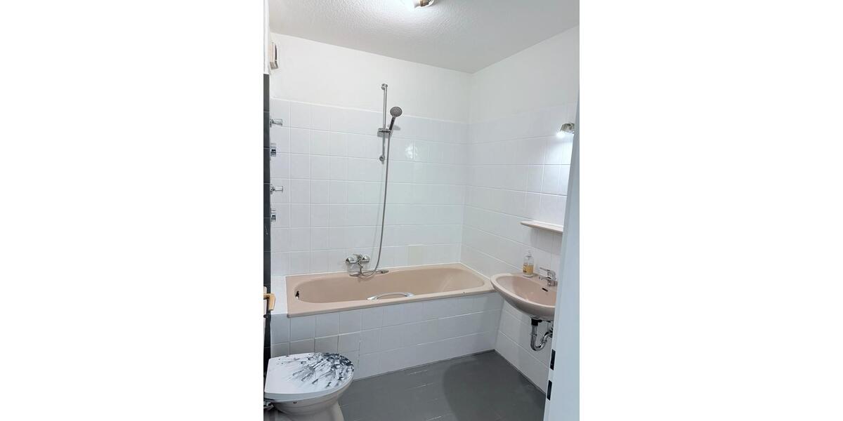 Etagenwohnung Hofgeismar - 3 Zimmer, 74 m&sup2;, 550&euro; | Angebot:26036556