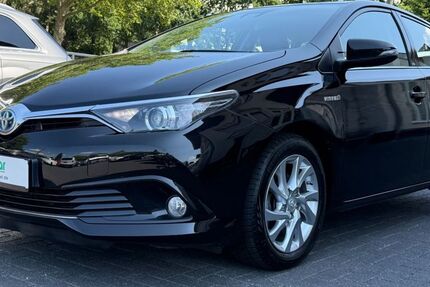 Toyota Auris 80.613 km 12.999 &euro; Kassel 34123