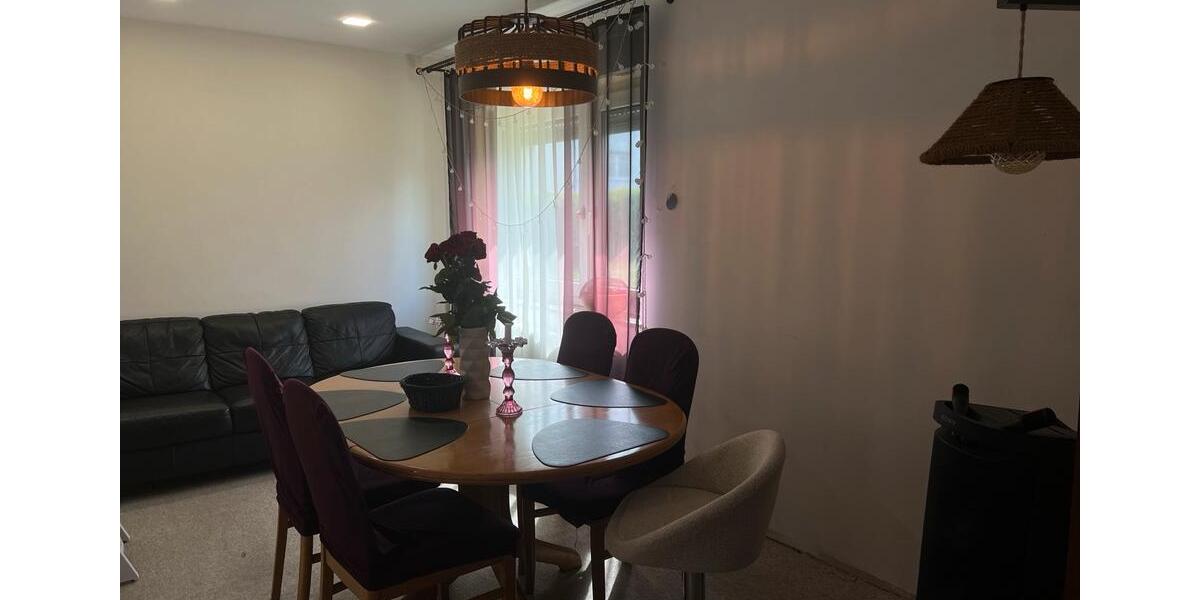Erdgeschoßwohnung Hofgeismar - 4 Zimmer, 130 m&sup2;, 1.050&euro; | Angebot:26634020