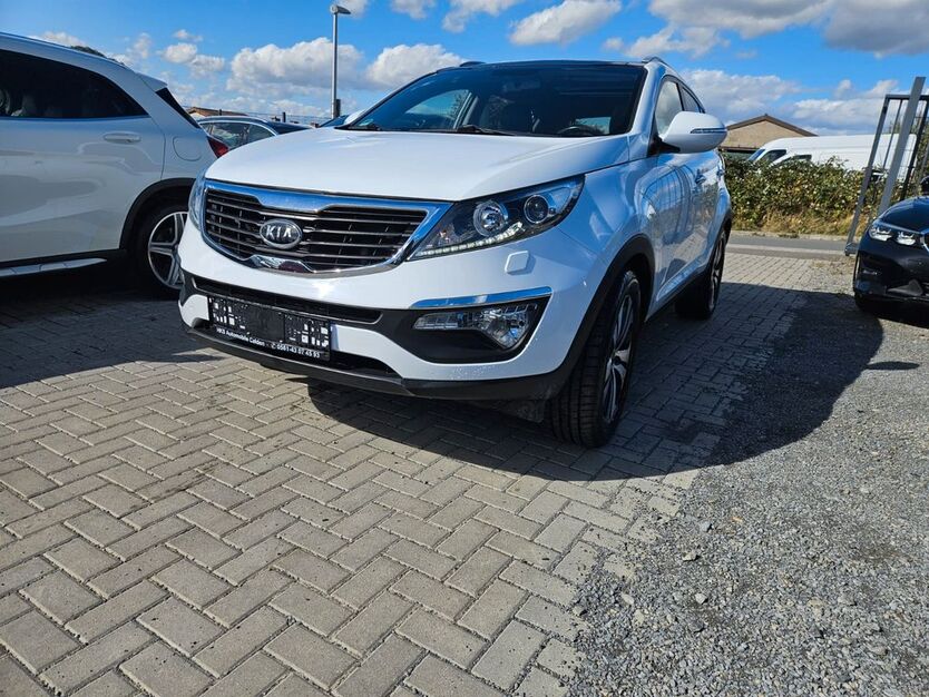 Kia Sportage 149.955 km 8.950 € Calden 34379