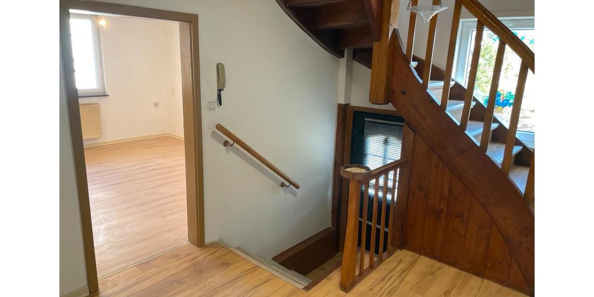 Wunderschönes Haus in ruhiger Lage von Udenhausen 6 zimmer