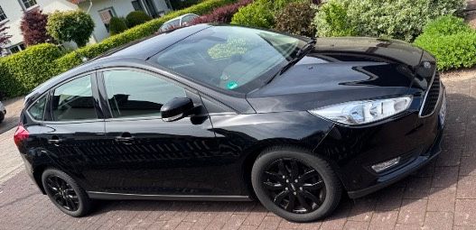 Ford Focus 207.000 km 3.950 &euro; Ahnatal 34292