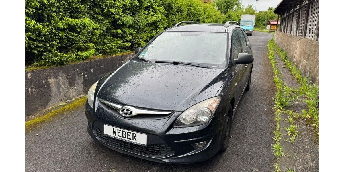 Hyundai i30 151.000 km 1.499 &euro; Hessisch Lichtenau 37235