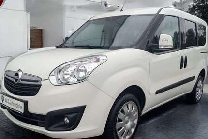 Opel Combo 77.177 km 10.999 &euro; Immenhausen bei Kassel 34376