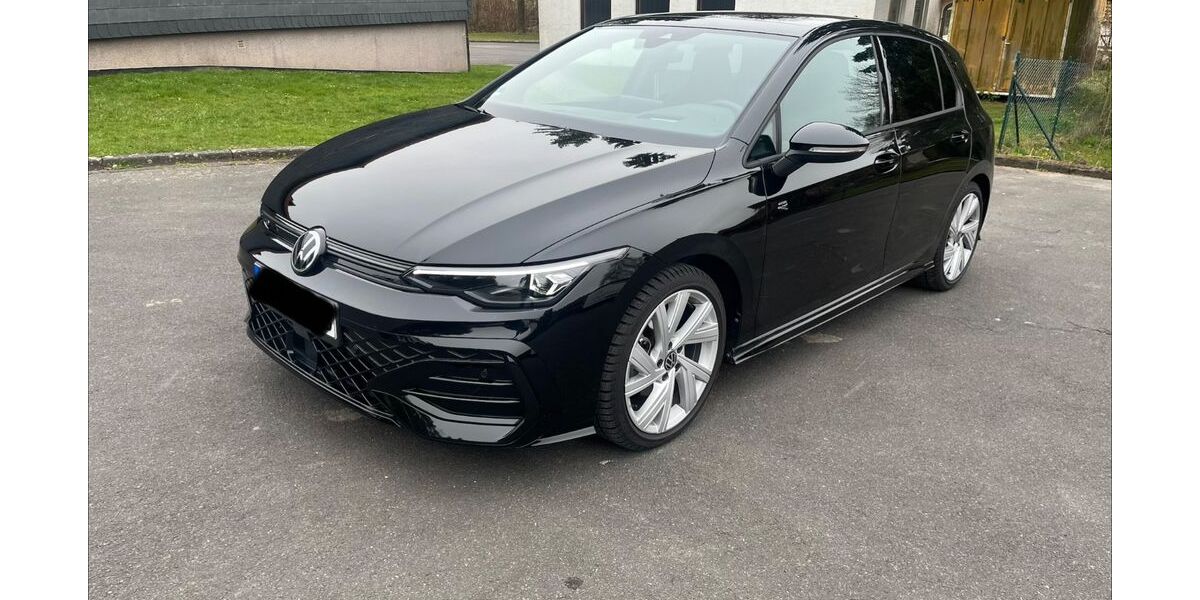 VW Golf 13.980 km 33.000 &euro; Großalmerode 37247